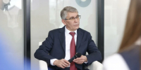 «Мы жили в реальности тех возможностей, которые были»: Миляев рассказал молодежи о своем детстве - ИА Тульская пресса.Ru