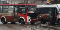 Автобус и маршрутка устроили ДТП на улице Оборонной в Туле - ИА Тульская служба новостей