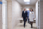Дмитрий Миляев осмотрел обновленную поликлинику на Первомайской