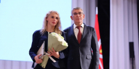 Службе занятости исполнилось 35 лет: накануне юбилея Дмитрий Миляев вручил сотрудникам награды - ИА Тульская пресса.Ru