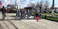 Юные туляки устроили танцевальный баттл перед ГКЗ - ТК Первый Тульский