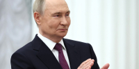 Президент отметил наградами мастера спорта и дирижера из Тулы - Молодой коммунар