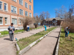 Сотрудники минздрава Тульской области и медучреждений региона приняли участие во Всероссийском субботнике