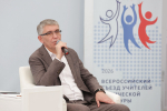 Дмитрий Миляев проводит встречу с сельскими учителями физкультуры из Тульской области