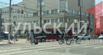 Автобус перегородил дорогу автомобилям  у тульского «Цирка»
