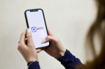 Компания Apple объяснила удаление мессенджера MAX из App Store