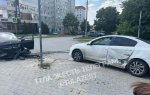 Два автомобиля столкнулись на улице Степанова в Туле
