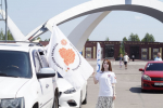 Семейный экипаж Кузнецовых достойно представил Общественную палату на автопробеге в честь Дня России