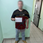 Рецидивист из Новомосковска ограбил посетителя кафе на 20 тысяч рублей