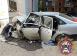 В Киреевском районе Ford Focus врезался в фасад здания