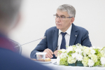 Накануне Дня физкультурника Дмитрий Миляев встретился с тульскими ветеранами спорта