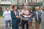 Дарья Герасимова и Елена Симонова встретились с жителями округа