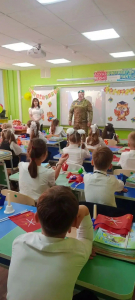 Константин Кузнецов провел Урок Мужества в родном лицее