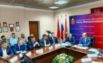 Врио главы администрации Новомосковска перевезет семью в город
