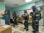 Безопасность под контролем: сотрудники МЧС России провели учения в суде и урок в школе Одоевского района